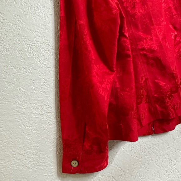 Chico’s Women’s Red Silk Blend Textured Shirt Size 3 - Picture 9 of 14